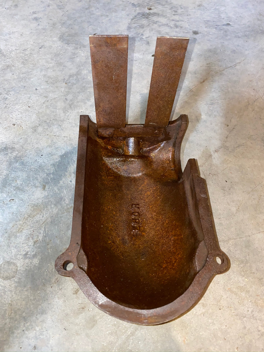 John Deere Hit and Miss engine model E Crank Case Cover 1 1/2 HP